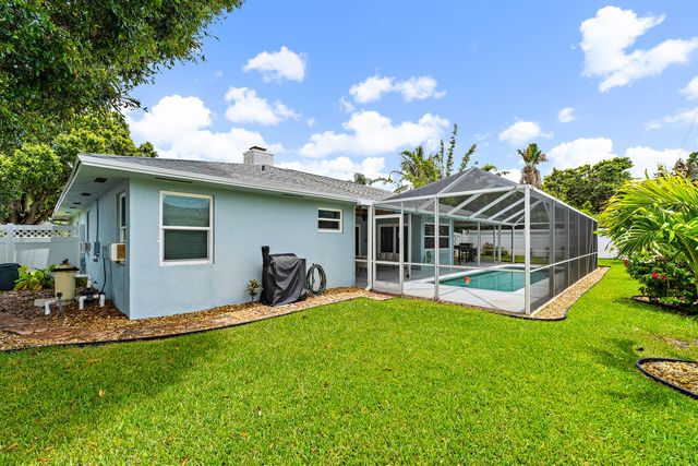 76 Wingo Street, Tequesta, FL 33469