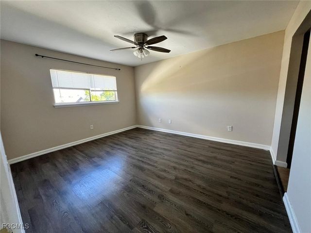 3911 Country Club BLVD 201, Cape Coral, FL 33904