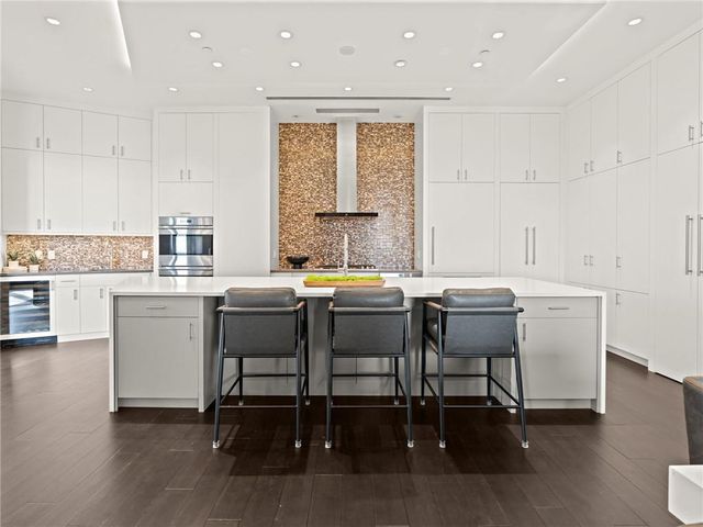 3376 Peachtree NE Road 35B, Atlanta, GA 30326