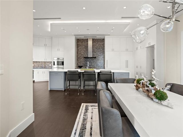 3376 Peachtree NE Road 35B, Atlanta, GA 30326