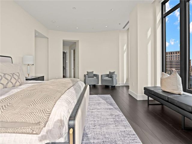 3376 Peachtree NE Road 35B, Atlanta, GA 30326