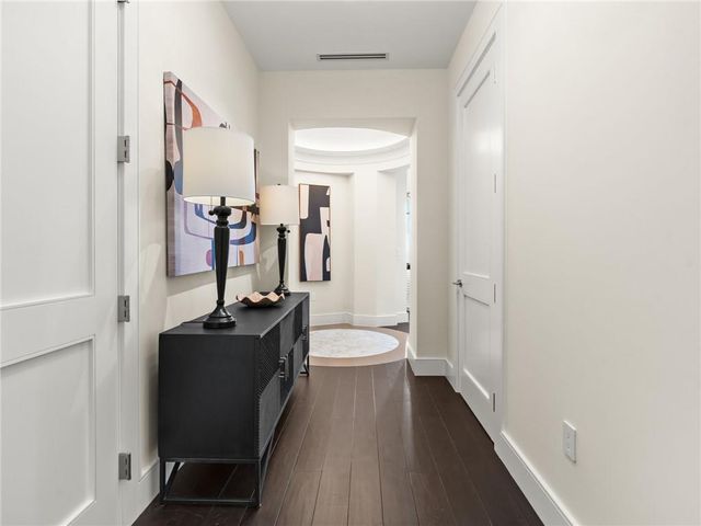 3376 Peachtree NE Road 35B, Atlanta, GA 30326