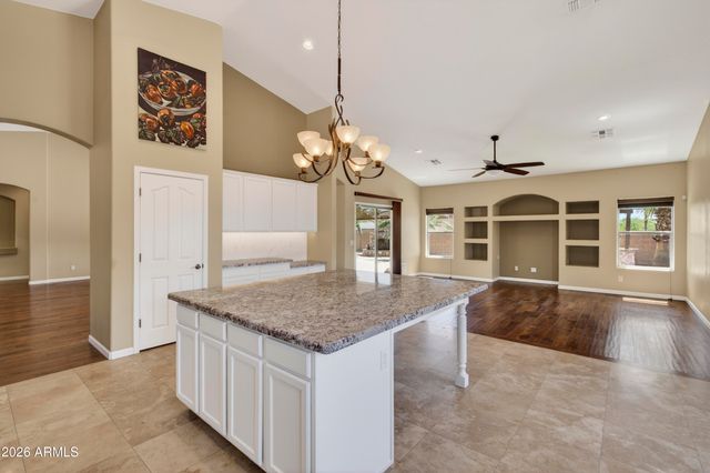 6118 N 133rd Avenue, Litchfield Park, AZ 85340
