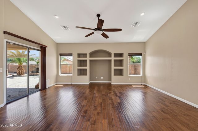6118 N 133rd Avenue, Litchfield Park, AZ 85340