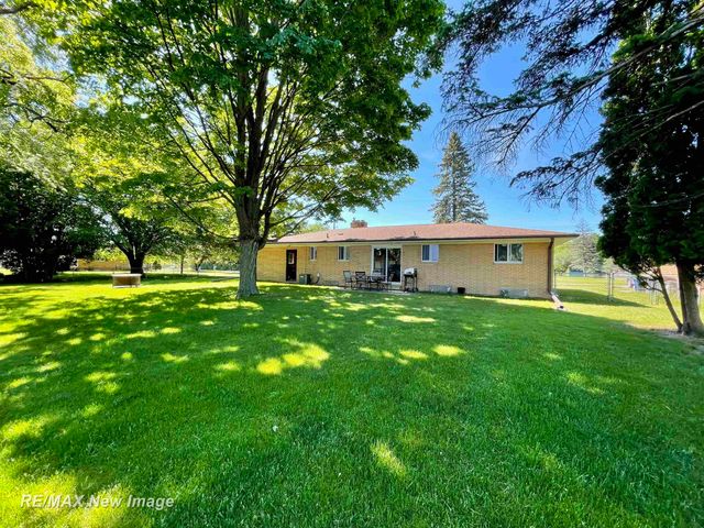 3192 Luther Road, Saginaw Twp, MI 48603