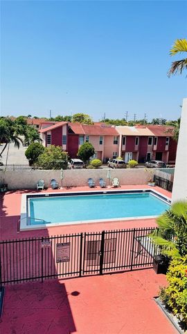 1480 W 46th St 322, Hialeah, FL 33012