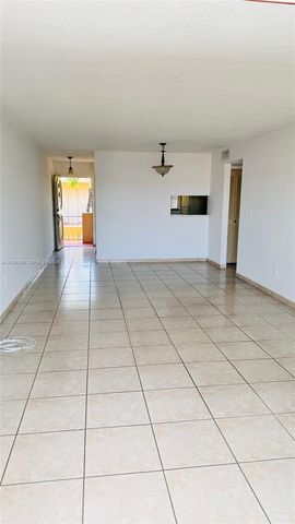 1480 W 46th St 322, Hialeah, FL 33012