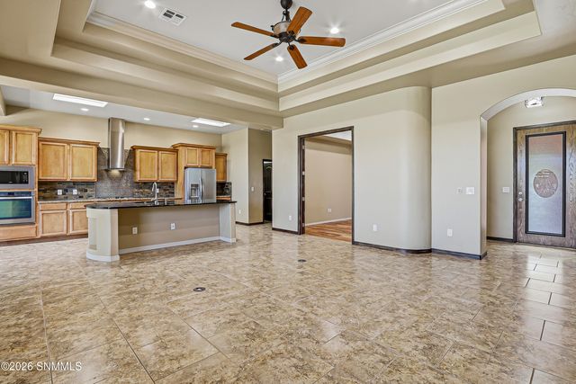 4335 Isleta Court, Las Cruces, NM 88011