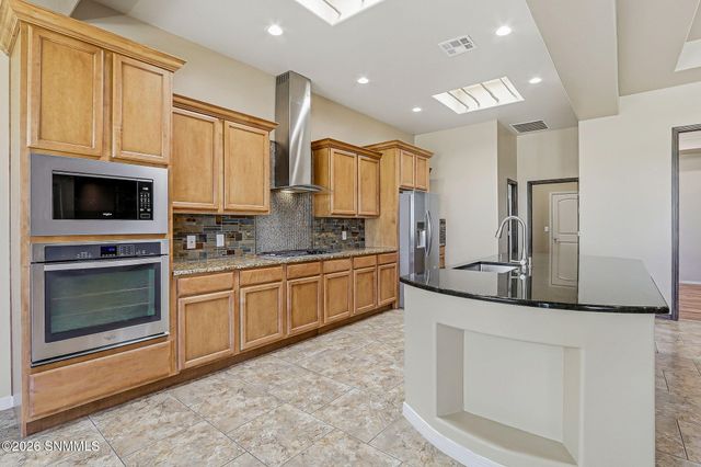4335 Isleta Court, Las Cruces, NM 88011