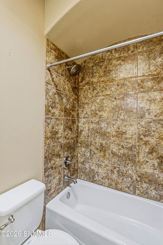4335 Isleta Court, Las Cruces, NM 88011