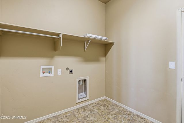 4335 Isleta Court, Las Cruces, NM 88011