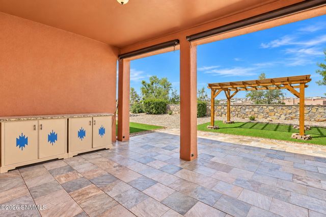 4335 Isleta Court, Las Cruces, NM 88011