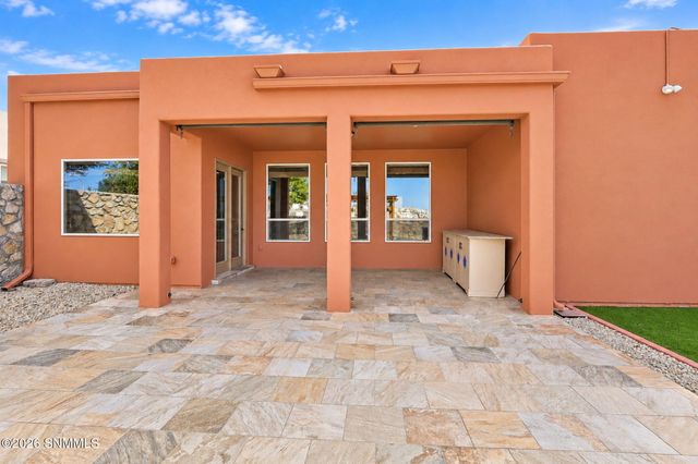 4335 Isleta Court, Las Cruces, NM 88011