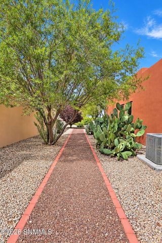 4335 Isleta Court, Las Cruces, NM 88011