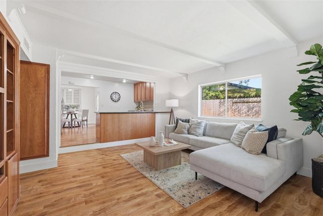 5920 Parkoaks Dr, Citrus Heights, CA 95621