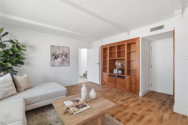 5920 Parkoaks Dr, Citrus Heights, CA 95621