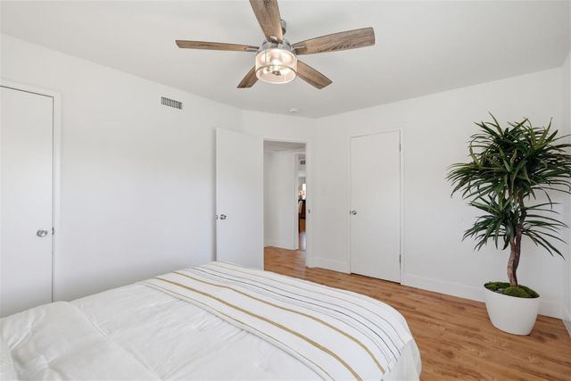 5920 Parkoaks Dr, Citrus Heights, CA 95621