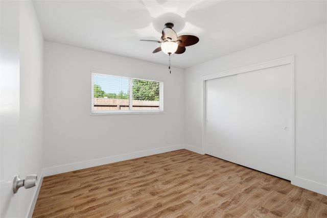 5920 Parkoaks Dr, Citrus Heights, CA 95621