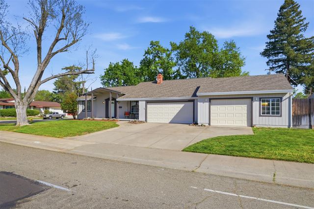 5920 Parkoaks Dr, Citrus Heights, CA 95621