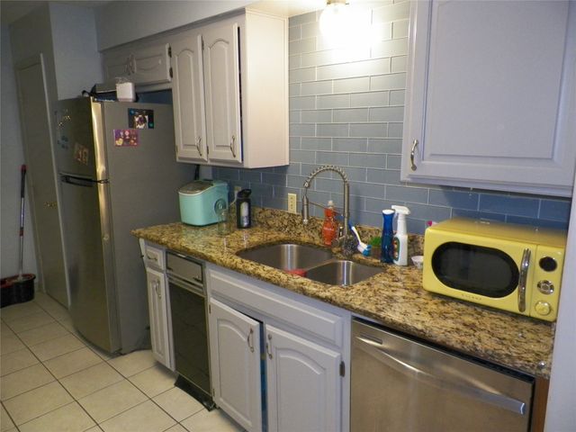 1432 Palmnold Circle W, Fort Worth, TX 76120