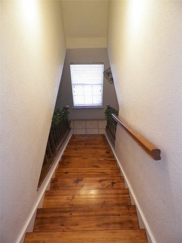 1432 Palmnold Circle W, Fort Worth, TX 76120