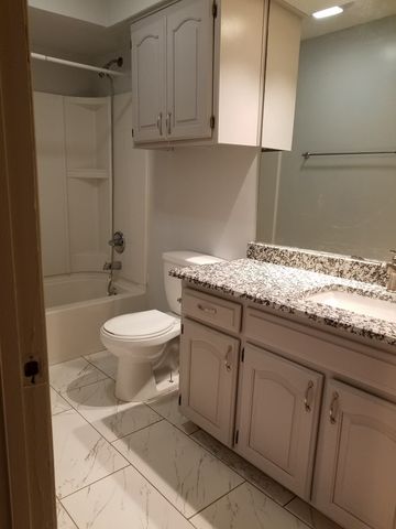 1432 Palmnold Circle W, Fort Worth, TX 76120