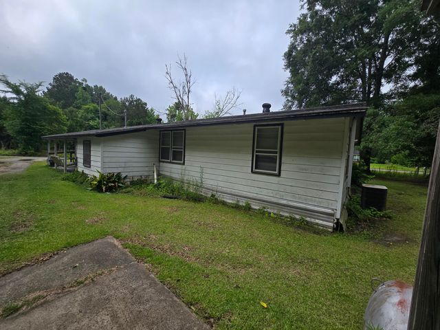 2200 State Road Road, Summerville, SC 29486