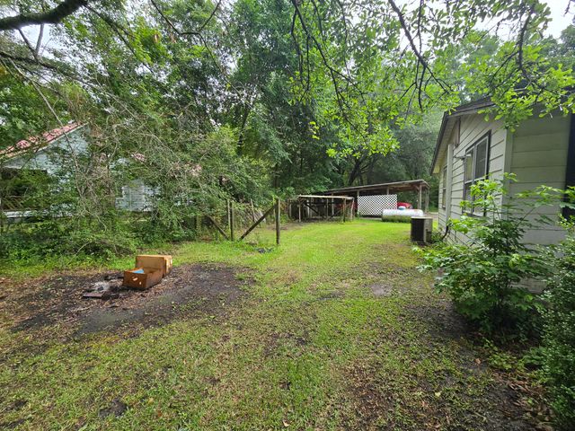 2200 State Road Road, Summerville, SC 29486