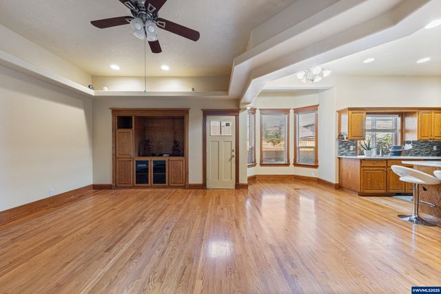 4465 Countryside Ct NE, Salem, OR 97305