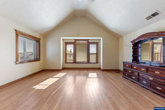 4465 Countryside Ct NE, Salem, OR 97305