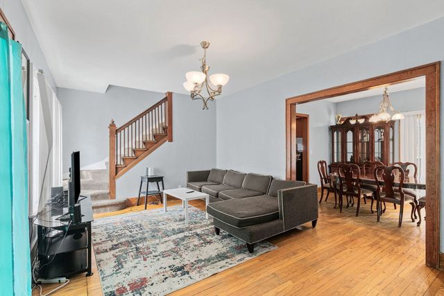 832 Bode Road, Elgin, IL 60120