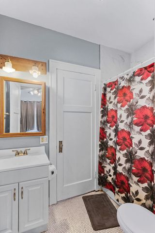 832 Bode Road, Elgin, IL 60120