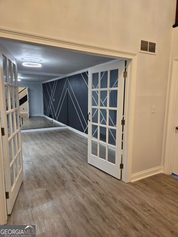 230 Dix Lee On Drive, Fayetteville, GA 30214