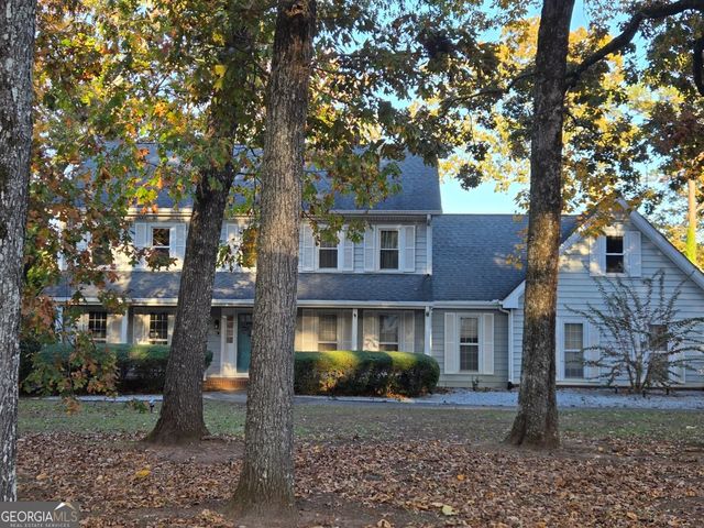 230 Dix Lee On Drive, Fayetteville, GA 30214