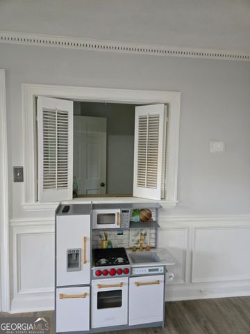 230 Dix Lee On Drive, Fayetteville, GA 30214