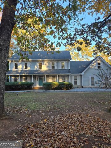 230 Dix Lee On Drive, Fayetteville, GA 30214