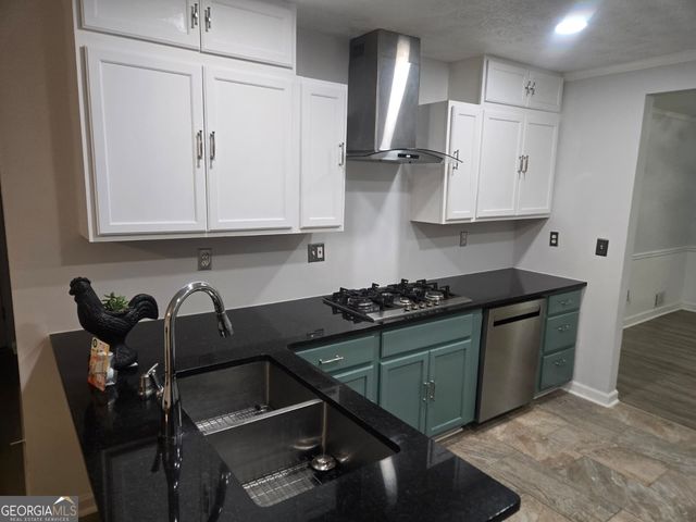 230 Dix Lee On Drive, Fayetteville, GA 30214