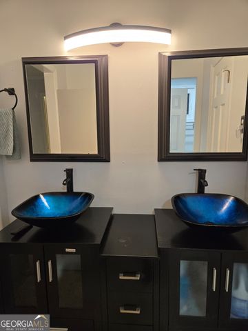 230 Dix Lee On Drive, Fayetteville, GA 30214