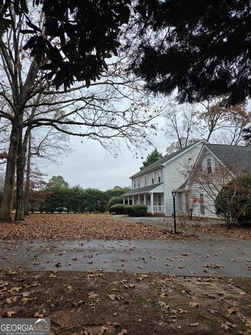 230 Dix Lee On Drive, Fayetteville, GA 30214