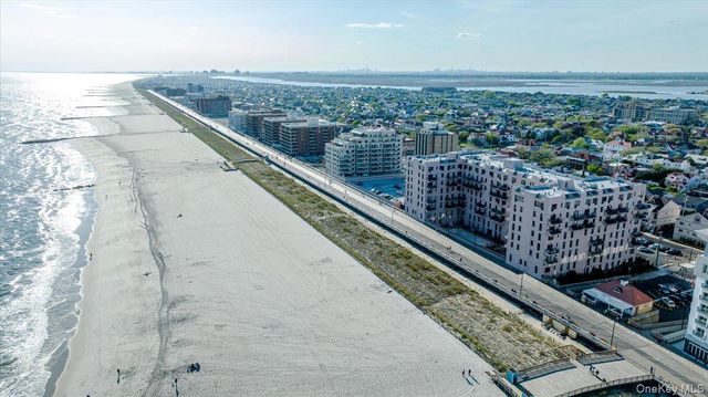 100 W Broadway 1E, Long Beach, NY 11561