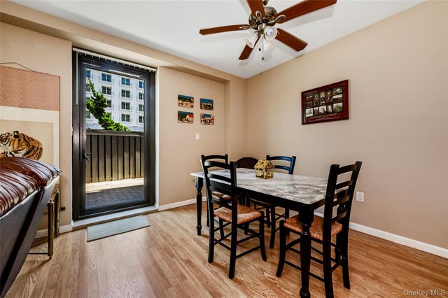 100 W Broadway 1E, Long Beach, NY 11561