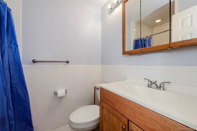 100 W Broadway 1E, Long Beach, NY 11561