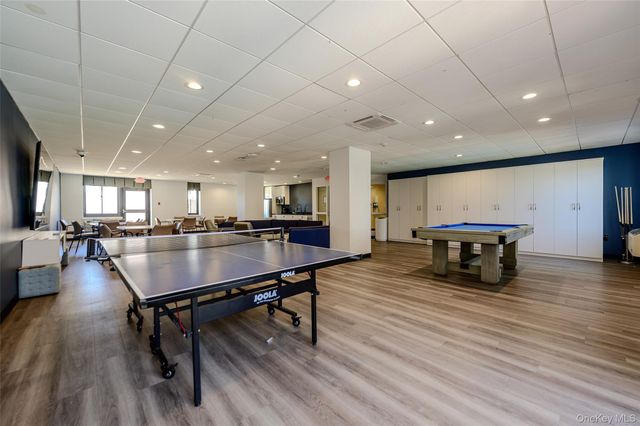 100 W Broadway 1E, Long Beach, NY 11561