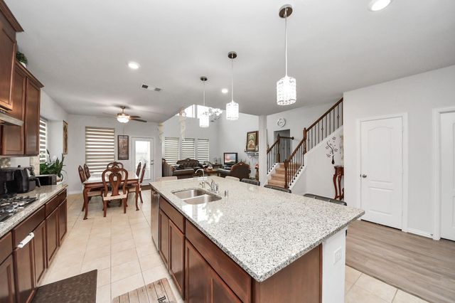 3512 Jasperstone Lane, Pearland, TX 77581