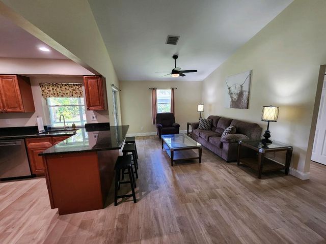 1750 Primrose Lane, Wellington, FL 33414