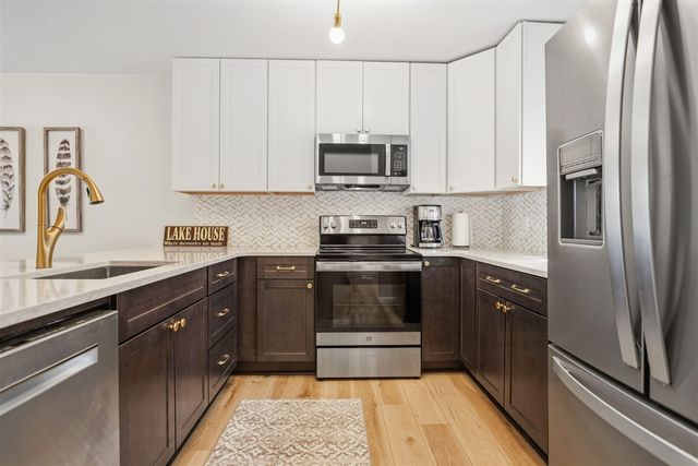 261 Black River Street G, South Haven, MI 49090