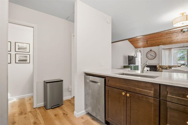 261 Black River Street G, South Haven, MI 49090