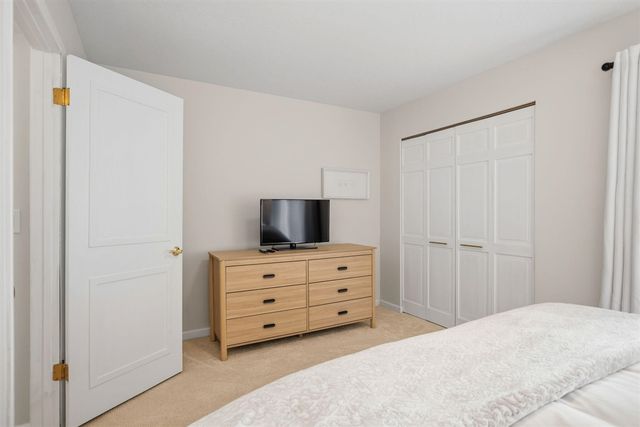 261 Black River Street G, South Haven, MI 49090