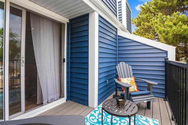261 Black River Street G, South Haven, MI 49090
