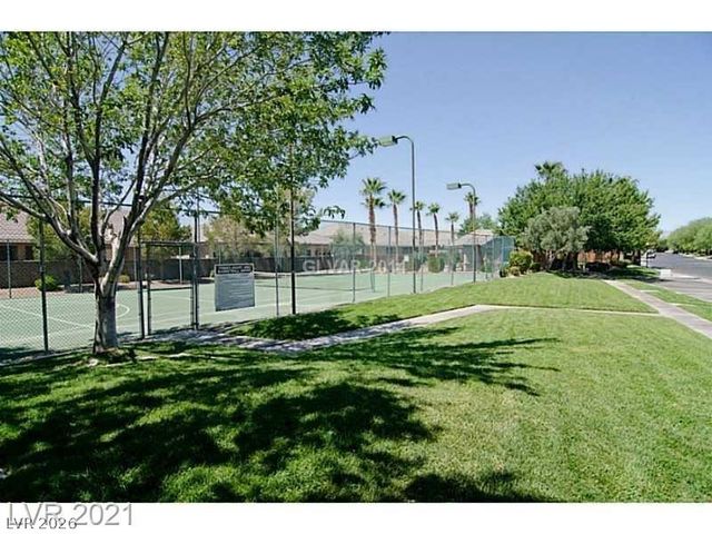 242 Kyland Cove Avenue, Las Vegas, NV 89123